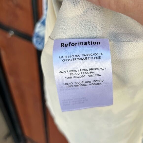 New Reformation Marin Floral Mini Dress in Blue and White Pompadour - Picture 7 of 10